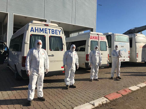 Ahmetbey beldesinde toplu taşıma araçları ilaçlandı