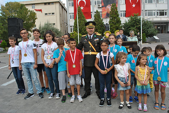 Zafer Kupası ödülleri sahiplerini buldu