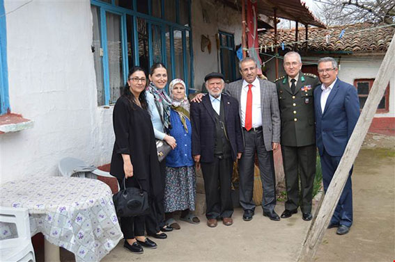 Kaymakam Kaya’dan şehit ailelerine ziyaret