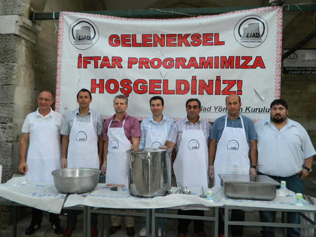 LİAD Sokullu’da iftar yemeği verdi 