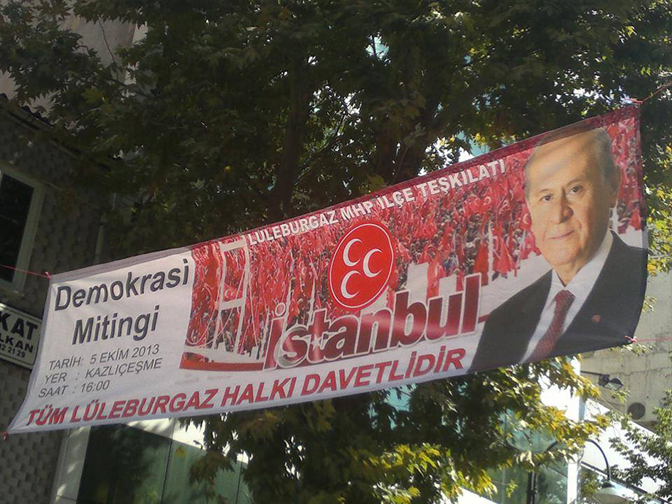 MHP’den afişli davet