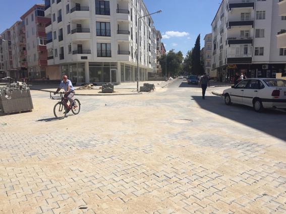 Kurtuluş Camii arkasındaki yol yapıldı