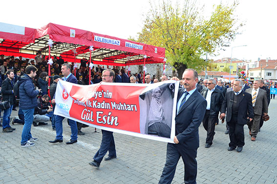 İlk kadın muhtarı unutmadılar