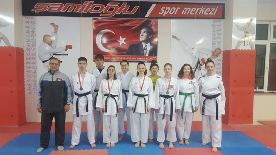 Şamiloğlu Spor Kulübü Sinop’tan madalyalarla döndü