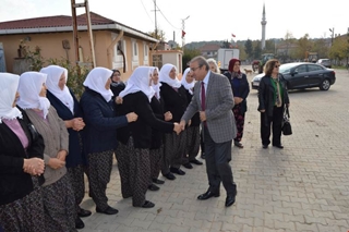 Kaymakam Kaya Ertuğrul Köyü ziyaret etti