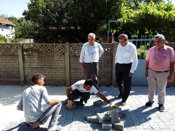 Kaymakam Kaya köylerdeki yol çalışmalarını inceledi