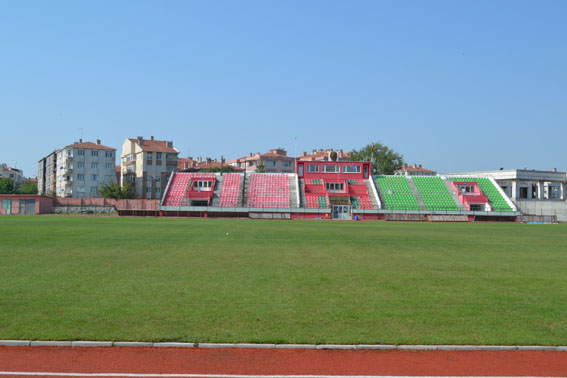 8 Kasım Stadı sezona hazır