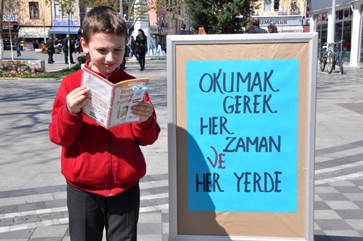 “Okumak gerek her zaman her yerde”