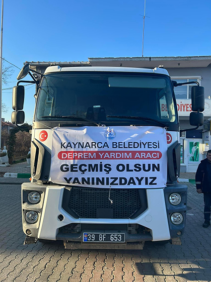 Kaynarca Belediyesi’nden deprem bölgesine yardım