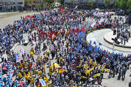 Lüleburgaz’da 1 Mayıs coşkusu 