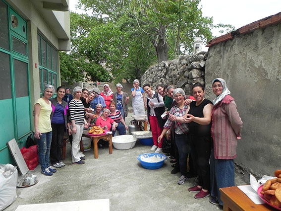 Kocasinan İlkokulunda lokma günü düzenlendi