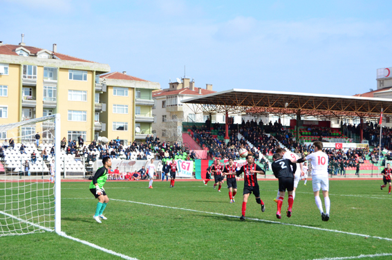 Lüleburgaz’da yarın futbol coşkusu yaşanacak