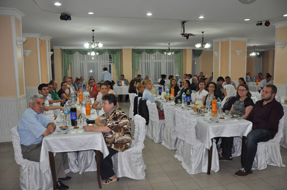 Kahveciler Esnaf Odası iftar yemeği düzenledi