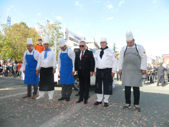 Lokantacılar Odası’ndan protokole ikram