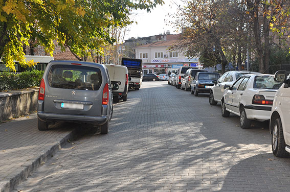 Kaldırım parkı! 