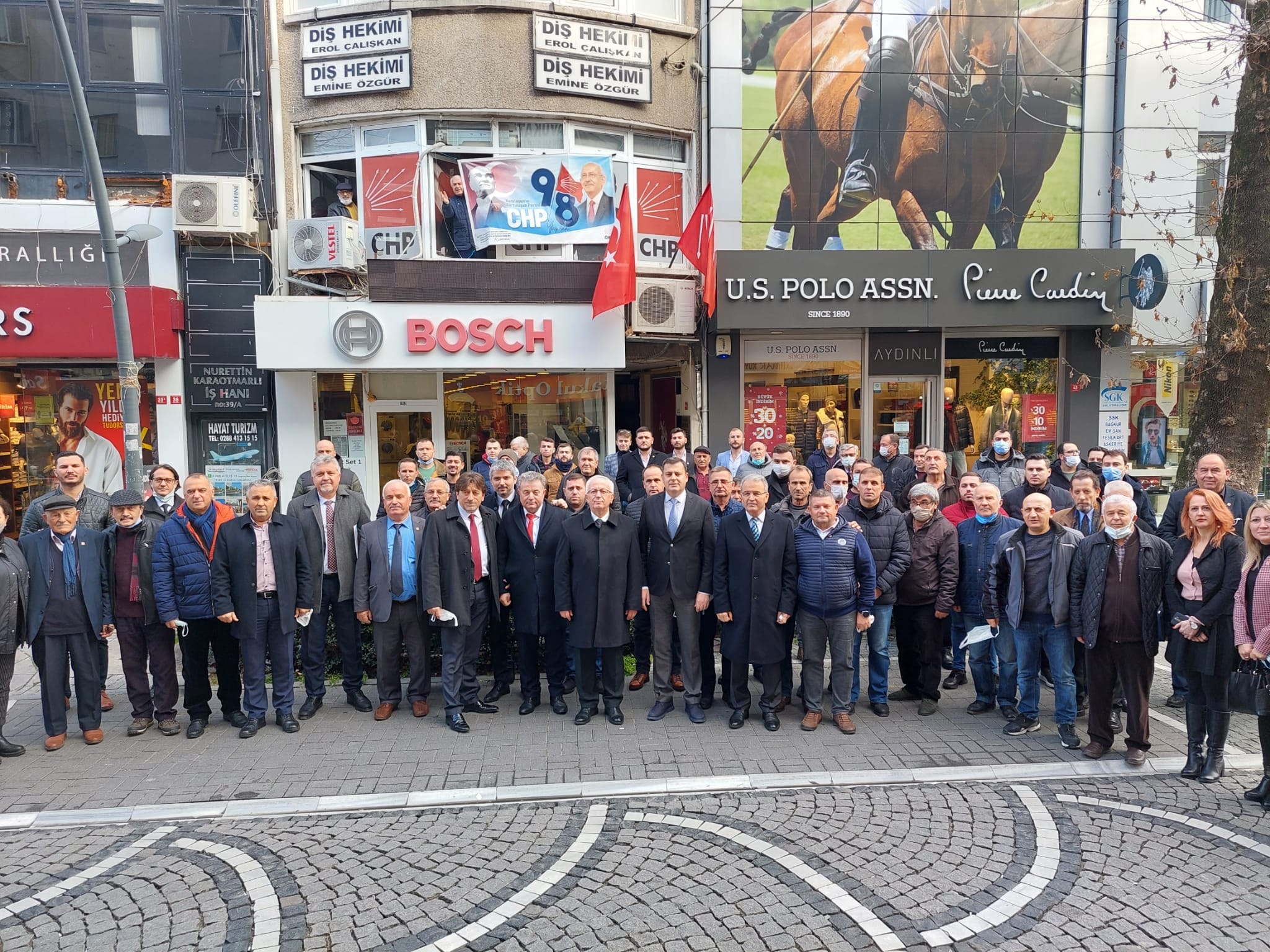 MHP’Lİ BİROL ÖZBAY,  CHP’YE KATILDI