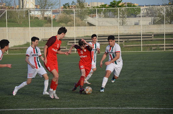 Atletik yine galip