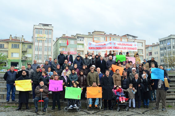 Engelliler Günü’nde sessiz yürüyüş