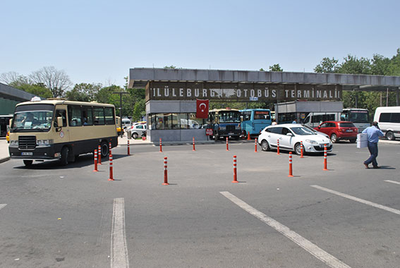 Terminal önüne delinatör uygulaması yapıldı