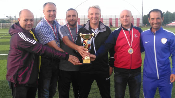 U13 Ligde şampiyon Lüleburgaz Atletikspor