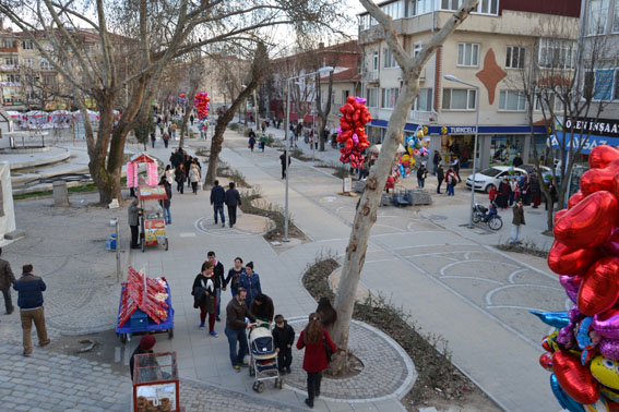 İstanbul Caddesi vatandaştan tam not aldı