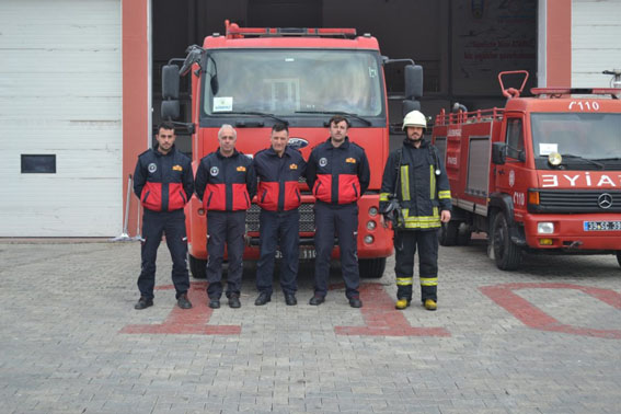 Lüleburgaz İtfaiyesi uygulamalı eğitim gerçekleştirdi