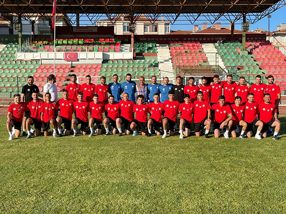 Lüleburgazspor ve Babaeskispor  bugün  dostluk  maçı oynayacak