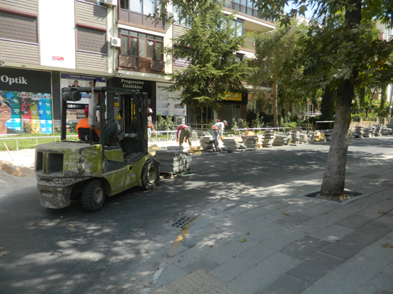 İstanbul Caddesi’nde tepki toplayan çalışma