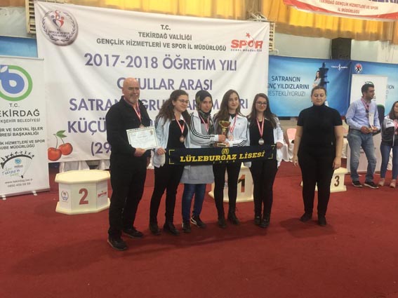 Lüleburgaz Lisesi Finale kaldı