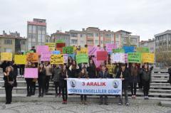 Engellilere Destek için “Sessiz Çığlık” yürüyüşü