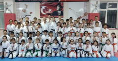Trakya Karate Turnuvası’na Şamiloğlu Spor Kulübü damga vurdu